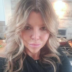 Meet your Posher, Nathalie